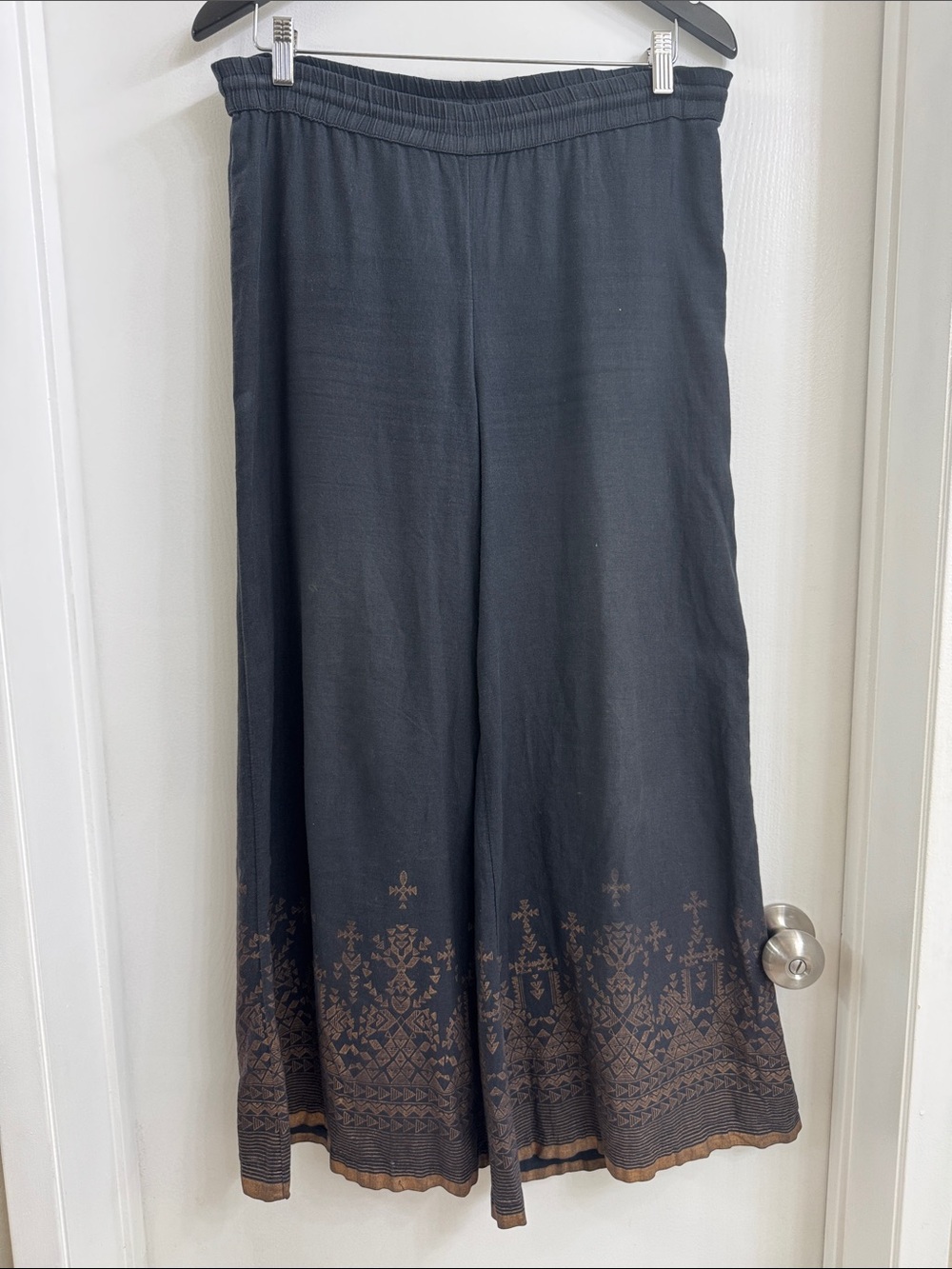 Boho Black Wide-Leg Pants with Embroidered Hem